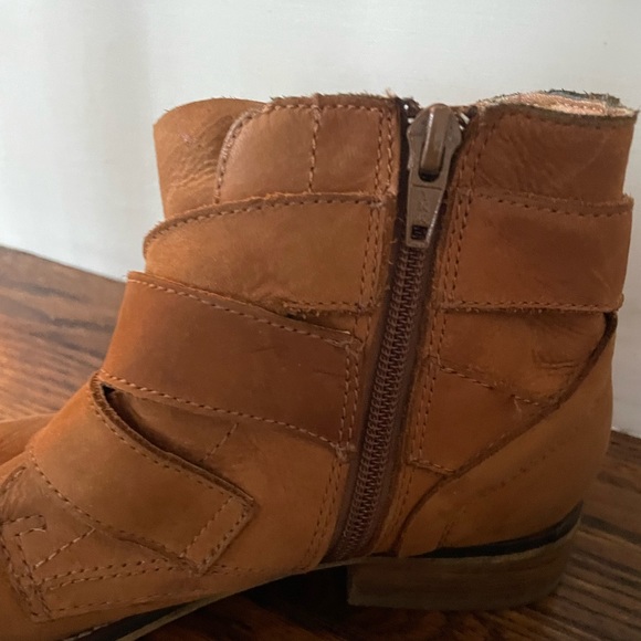 Steve Madden boots - Picture 5 of 6